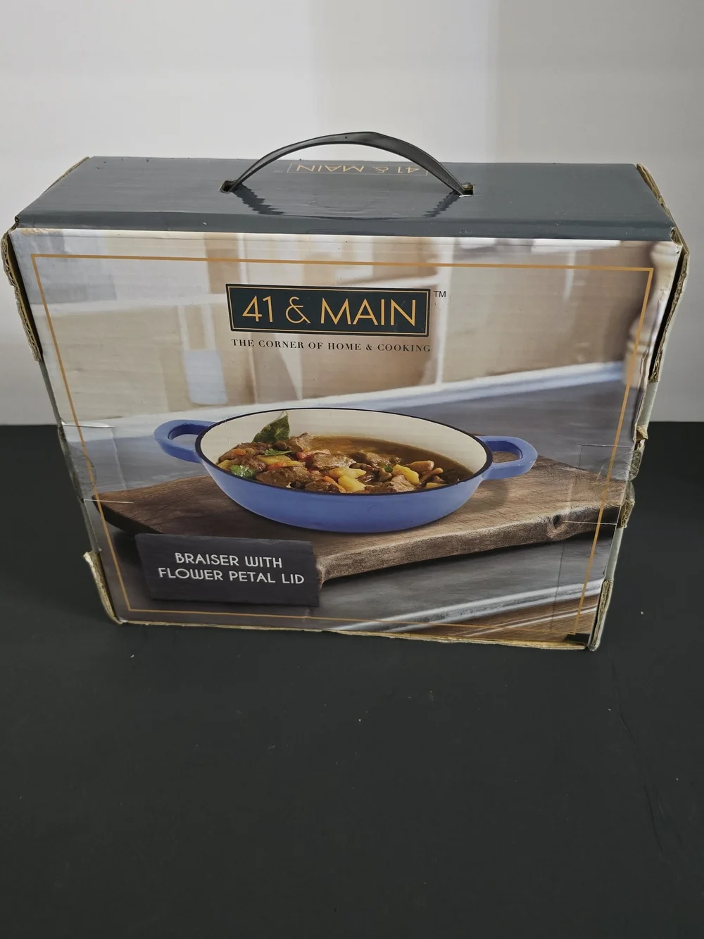 41 & Main Blue Braiser with Flower Petal Lid